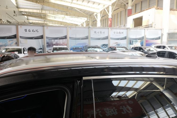 Used Hongqi HS5 2022 Revised Version 2.0T Smart Connect Flagship Edition Roof