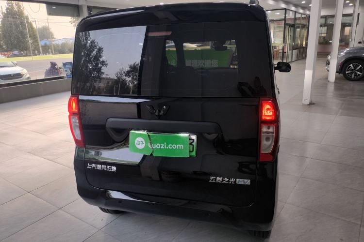Used Wuling Zhiguang New Energy 2025 Model 305km Ambitious Edition