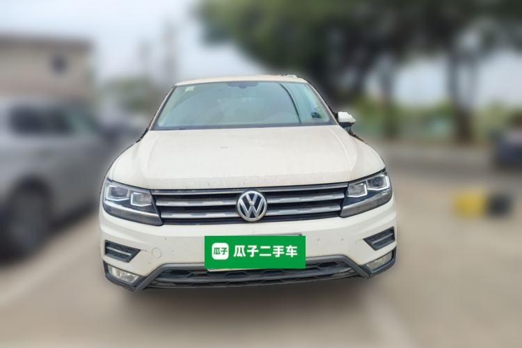 Used Volkswagen Tiguan L 2017 330TSI Automatic Two-Wheel Drive Comfort Edition Front