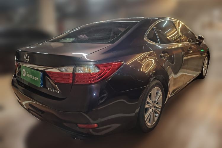 Used Lexus ES 2014 250 Elite Edition
