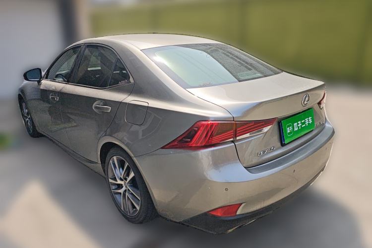 Used Lexus IS 2017 300 Leading Edition
