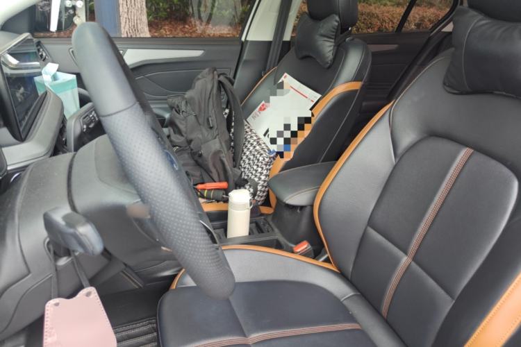 Used Ford Focus 2022 Sedan EcoBoost 180 Automatic Performance Edition Left Front Seat