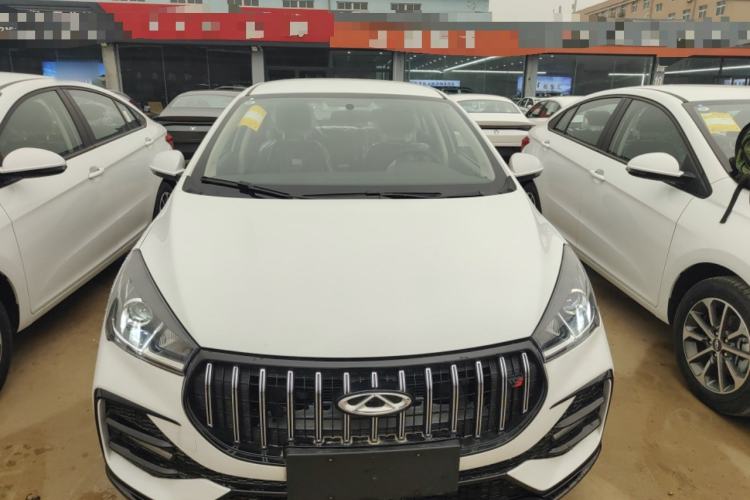Used Chery Arrizo 5 2025 Excellence Version 1.5L Manual Fashion Edition
