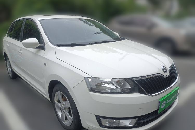 Used Skoda Rapid Spaceback 2016 Revised 1.6L Manual Chuanxing Edition
