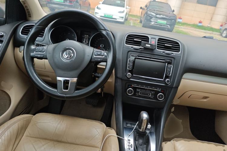 Used Volkswagen Golf 2012 1.4TSI Automatic Luxury Edition