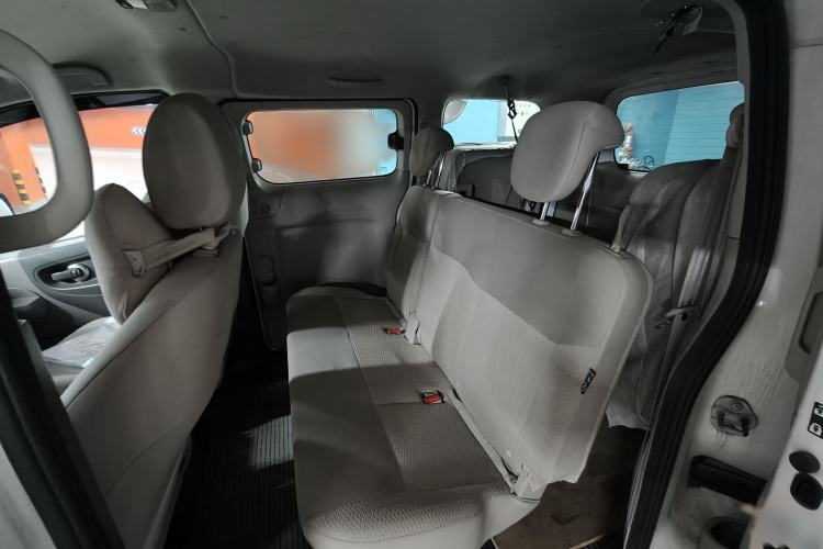 Used Nissan NV200 2016 Revised Version 1.6L Manual Luxury Edition
