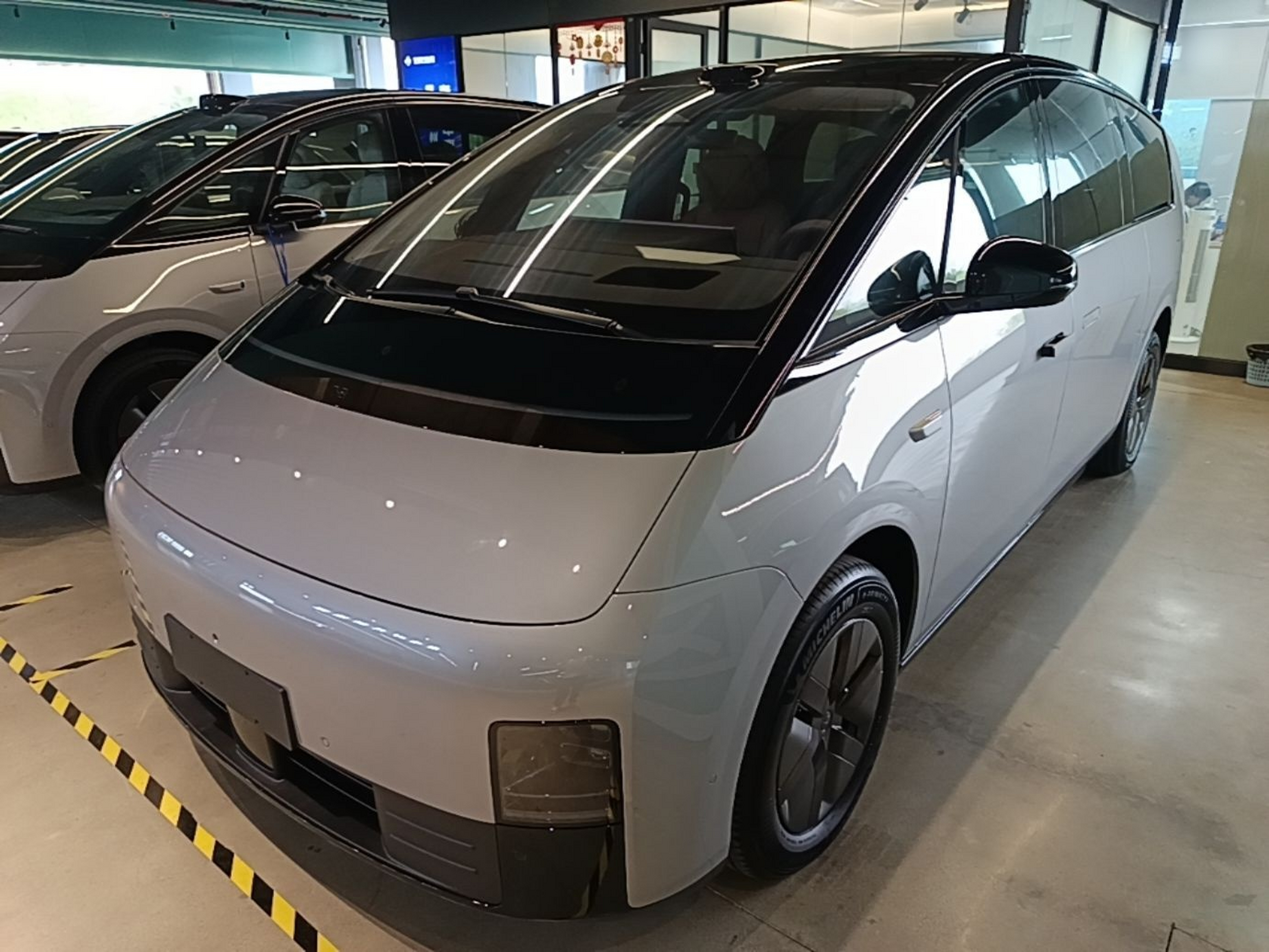 Sous le capot