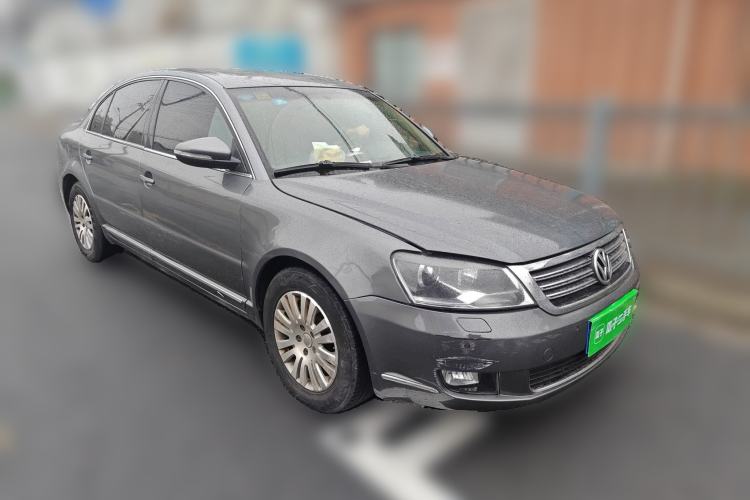 Used Volkswagen Passat 2009 2.8L V6 Automatic Supreme Edition Front Right 45 Deg