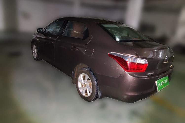 Used Citroen Elysee 2015 Zhishang Edition 1.6L Manual Fashion Model