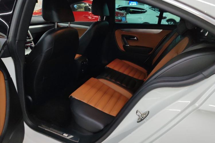 Used Volkswagen FAW-Volkswagen CC 2016 1.8TSI Luxury Model Left Rear Seat