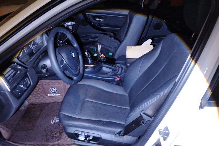 Used BMW 3 Series 2017 318i Fashion Model