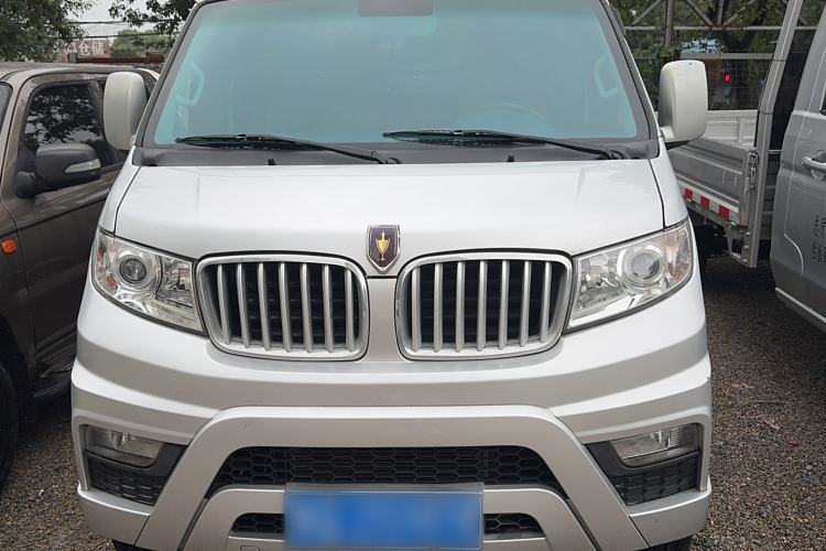 Used Jinbei T5 2023 1.6L Standard Model Double Cab 2.6-Meter Rear Dual Wheels