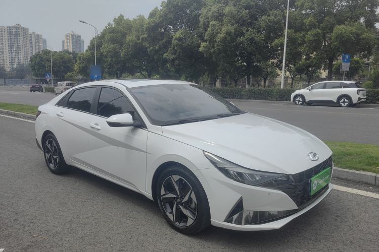 Used Hyundai Elantra 2022 240TGDi DCT LUX Prestige Edition Exterior 2
