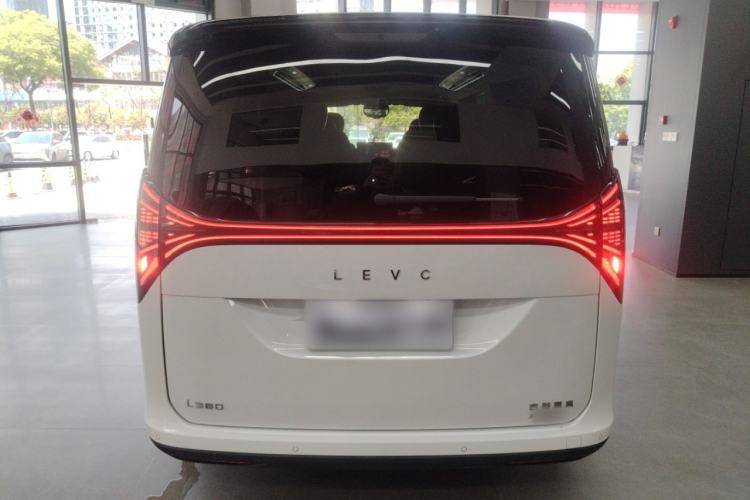 Used Geely Galaxy LEVC L380 2024 140-Degree 6-Seater All-Wheel-Drive Ultra Rear