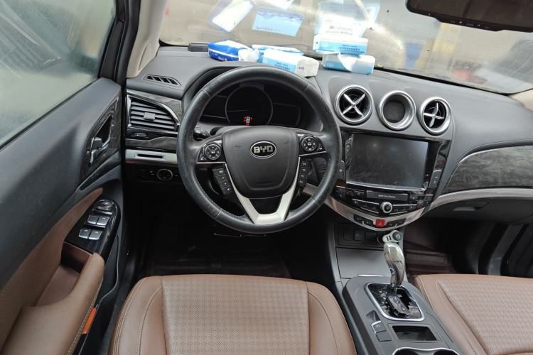 Used BYD S7 2016 2.0T Automatic Flagship Plus
