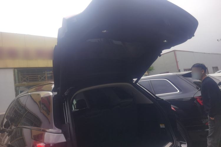 Used Nio ES8 2020 415 km Signature Edition 6-Seater Version
