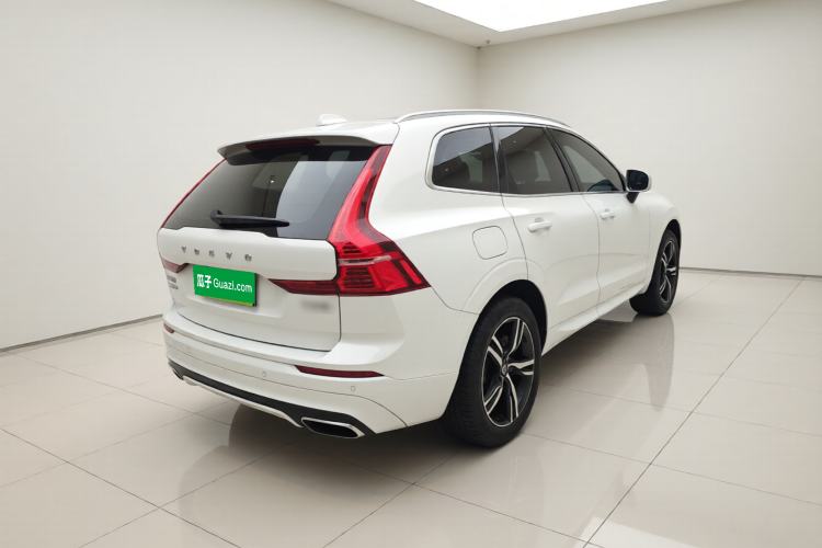 Used Volvo XC60 2019 T5 4x4 Smart & Dynamic Sport Edition China VI Standard Exterior 5