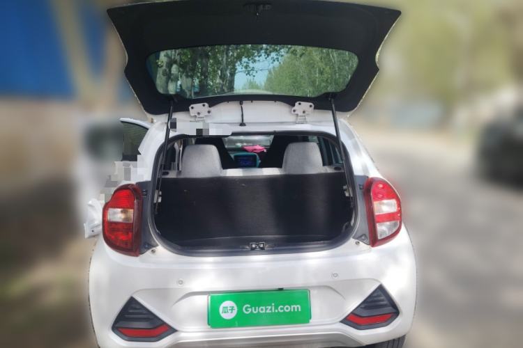 Used JMEV Xiao Qilin 2023 Joyful Edition 201km Comfort Model Trunk