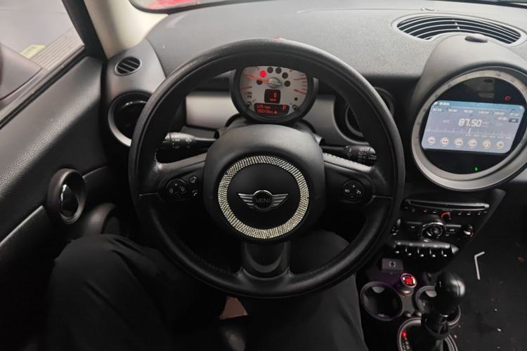 Used MINI 2011 1.6L COOPER Fun
