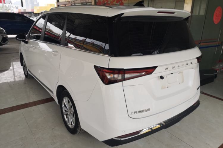 Used Wuling Jiachen 2022 1.5T Manual Light Enjoyment Dynamic Version
