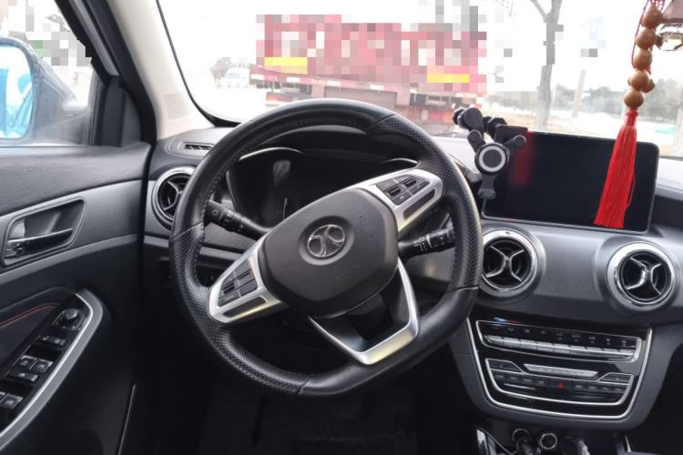 Used BAIC Beijing X5 2018 1.5T CVT Elite Version National V

