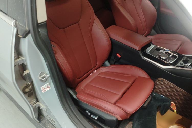 Used BMW i4 2023 eDrive35 Right Front Seat