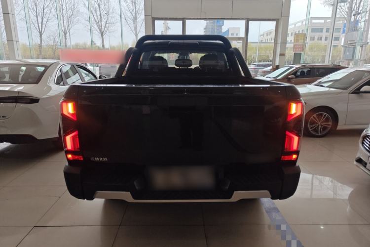 Used RELY Venucia R08 2025 Model 2.3T 8AT 2WD Diesel Long Box Trail Edition Rear