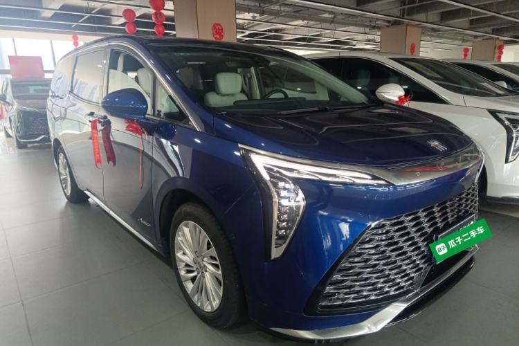 Used Buick Century 2025 2.0T Seven-Seater Yinshi Edition Front Right 45 Deg