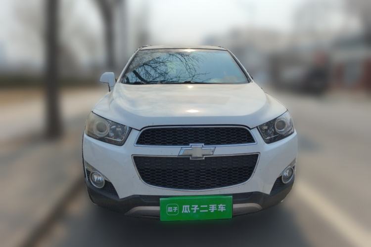 Used Chevrolet Captiva 2012 2.4L 4x4 Flagship Edition 7 Seats
