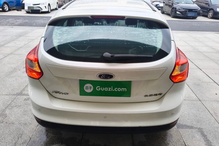 Used Ford Focus 2012 Hatchback 1.6L Automatic Fashion Edition
