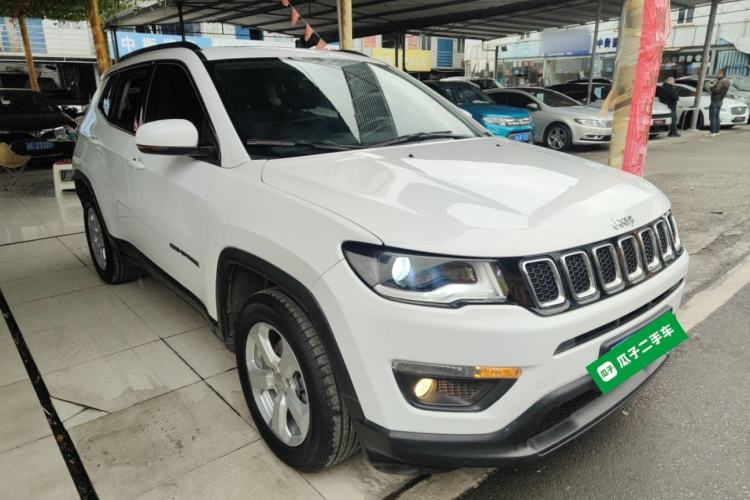 Used Jeep Compass 2017 200T Automatic Family Edition
