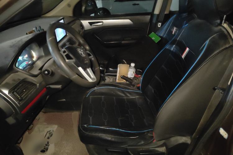 Used BAIC Weiwang M50F 2017 1.5L Standard Model
