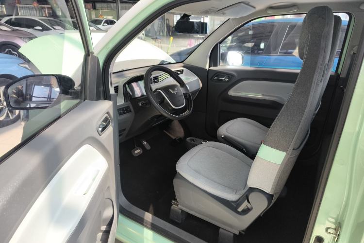 Used Wuling Hongguang MINIEV 2021 Macaron Fashion Model Lithium Iron Phosphate