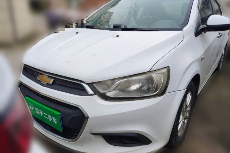 Used Chevrolet Aveo Sonic 2014 Sedan 1.4SL MT Comfort Edition Front