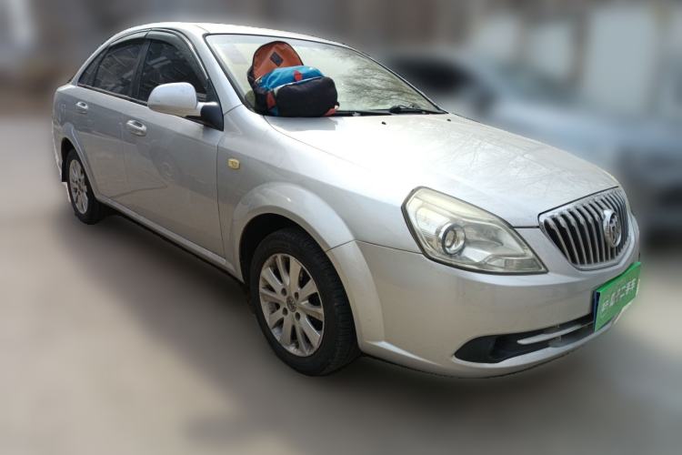 Used Buick Excelle 2013 1.5L Automatic Classic Model
