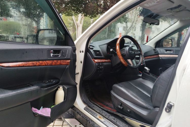 Used Subaru Outback 2011 2.5i Luxury Navigation Edition