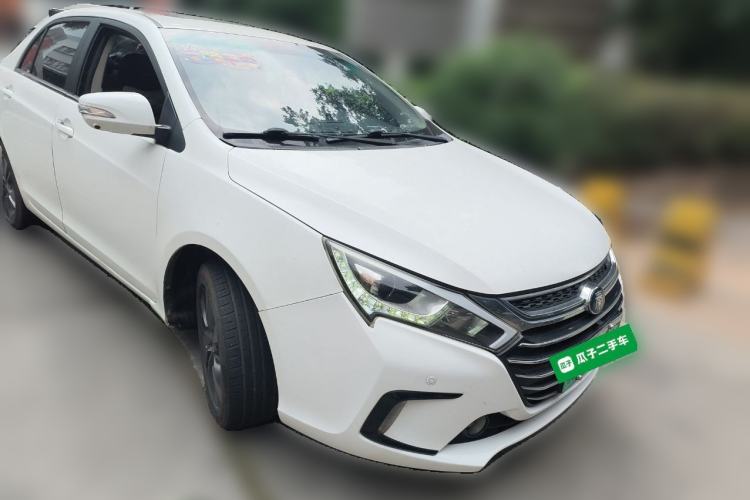 Used BYD Qin 2017 1.5T Luxury Model Front Right 45 Deg