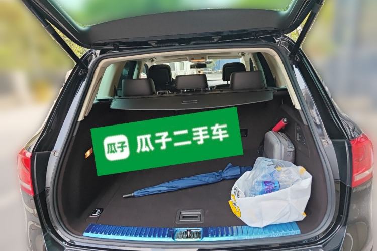 Used Volkswagen Touareg 2011 3.0 TSI Luxury Edition Trunk