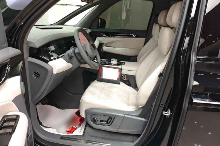 Used Zeekr 009 2024 Six-Seat Executive Version 4WD 108 kWh