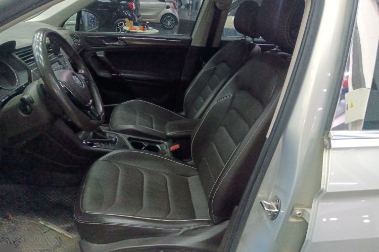 Used Volkswagen Tiguan L 2018 330TSI Automatic Two-Wheel Drive Flagship Edition