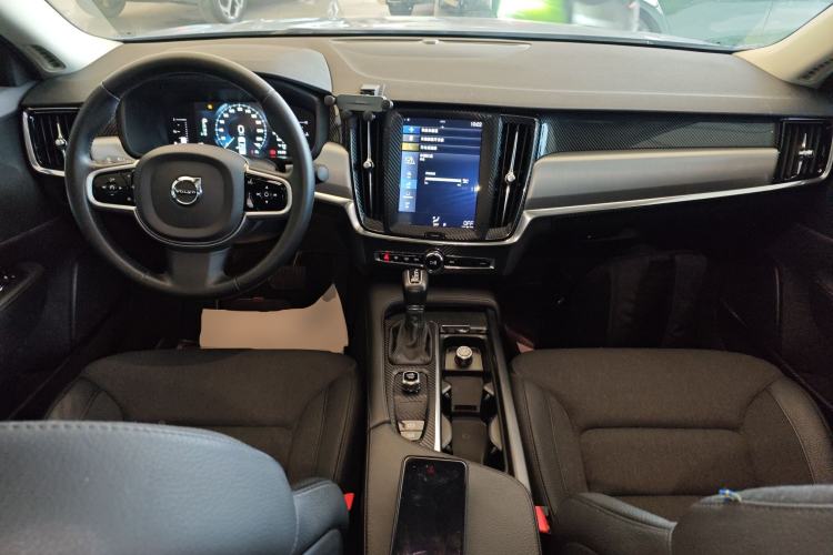 Used Volvo S90 2019 T4 Zhiyi Edition