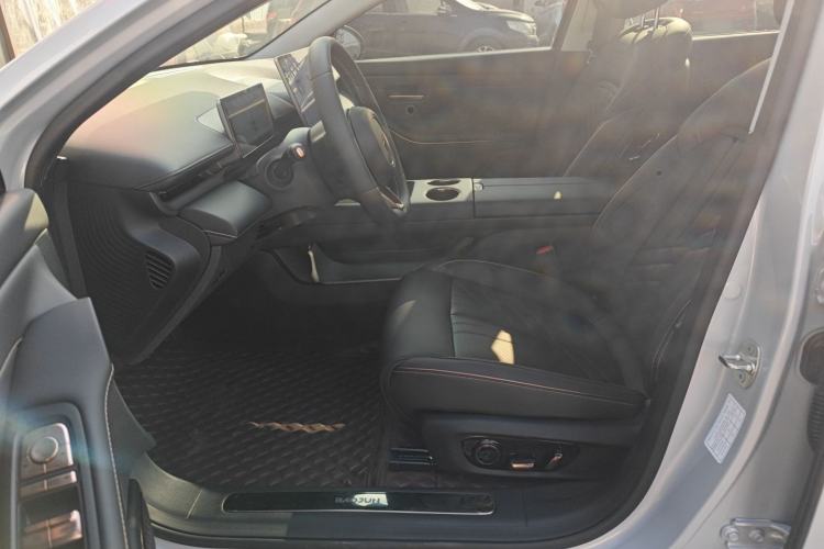 Used Baojun Enjoy 2025 Plug-in Hybrid 140km Luxury Edition