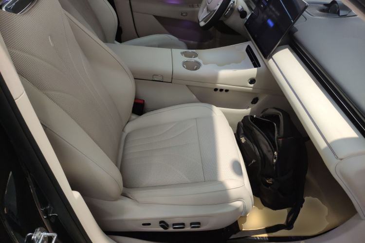 Used VOYAH Lantu Chiguang L 2026 Four-Wheel-Drive Ultra Right Front Seat