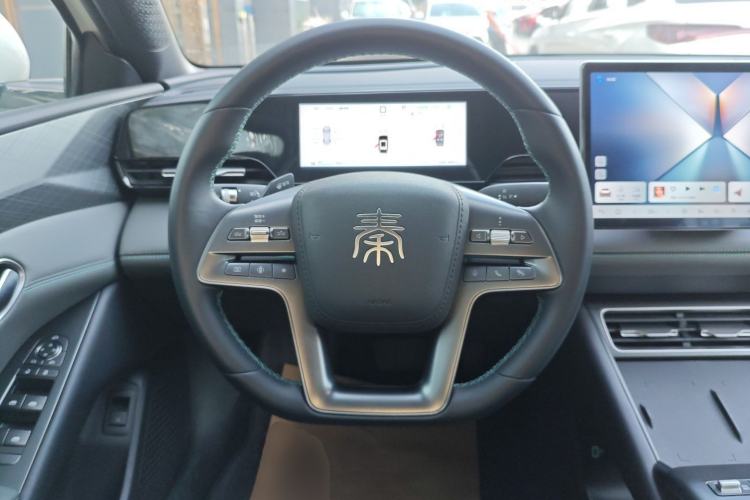 Used BYD Qin L 2025 EV 545KM Beyond Version
