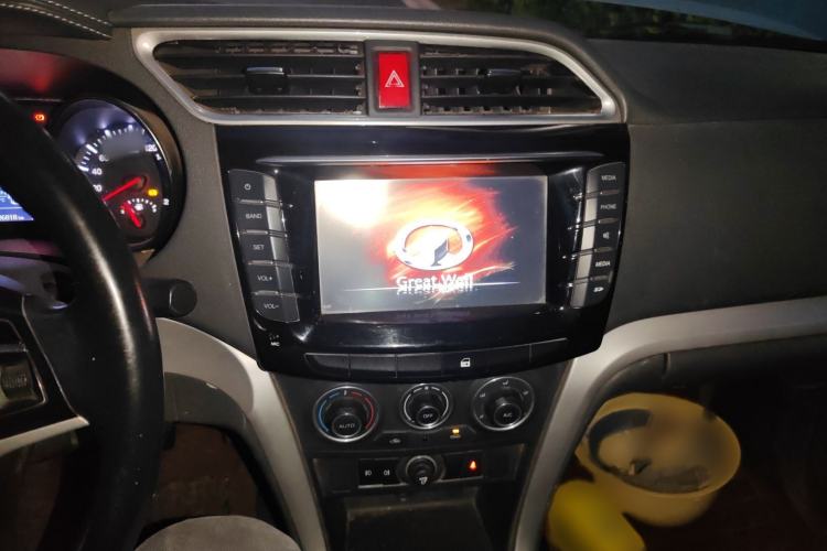 Used Great Wall Wingle 6 2014 2.0T Two-Wheel Drive Elite Version 4D20B