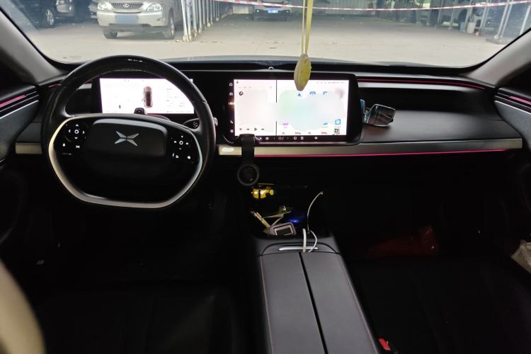 Used XPeng P7 2022 670N+ Center Console
