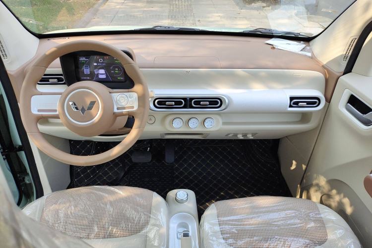 Used Wuling Hongguang MINIEV 2024 3rd Generation 215km Youth Edition