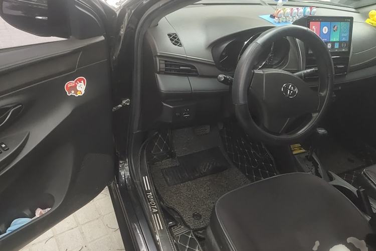 Used Toyota Vios 2014 1.5L Automatic ZhiZhen Edition Driver Seat