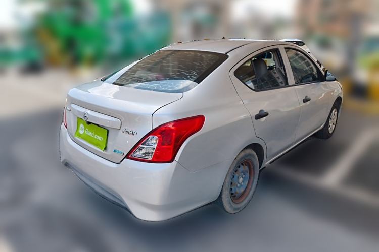 Used Nissan Sunny 2015 1.5XE Manual Comfort Edition
