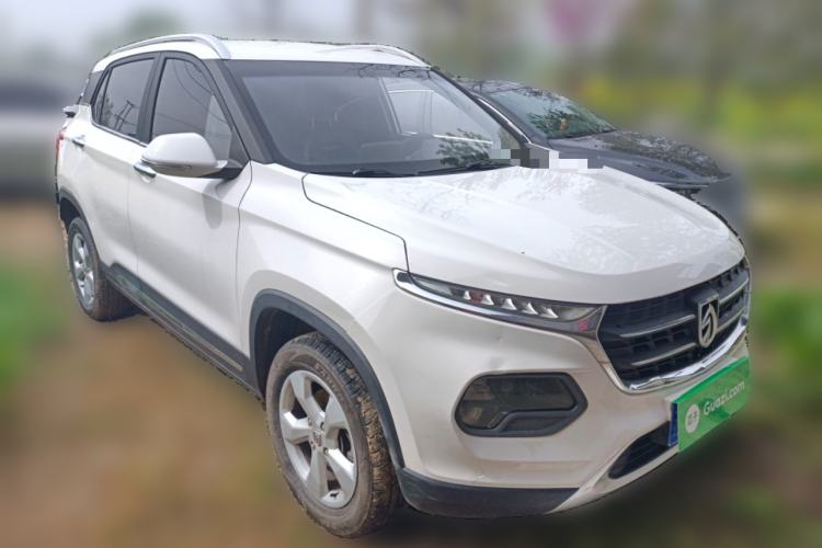 Used Baojun 510 2017 1.5L Manual Fashion Model Front Right 45 Deg